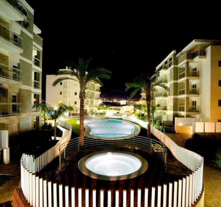 Piso Bajo 3 Habitaciones 2 Banos Y Gran Terraza Denia Bagian luar foto