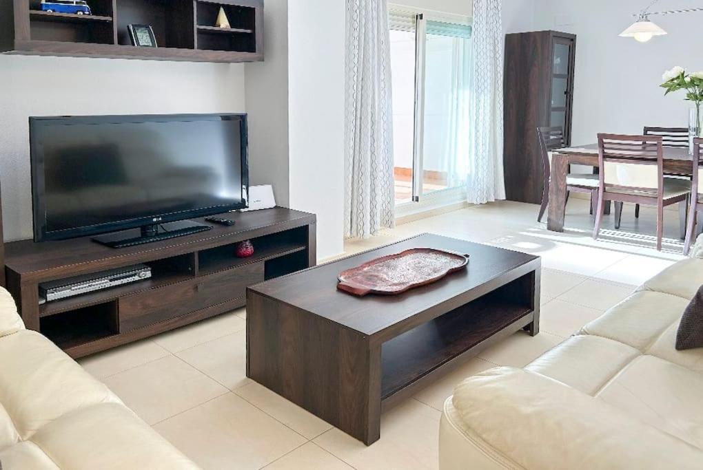 Piso Bajo 3 Habitaciones 2 Banos Y Gran Terraza Denia Bagian luar foto