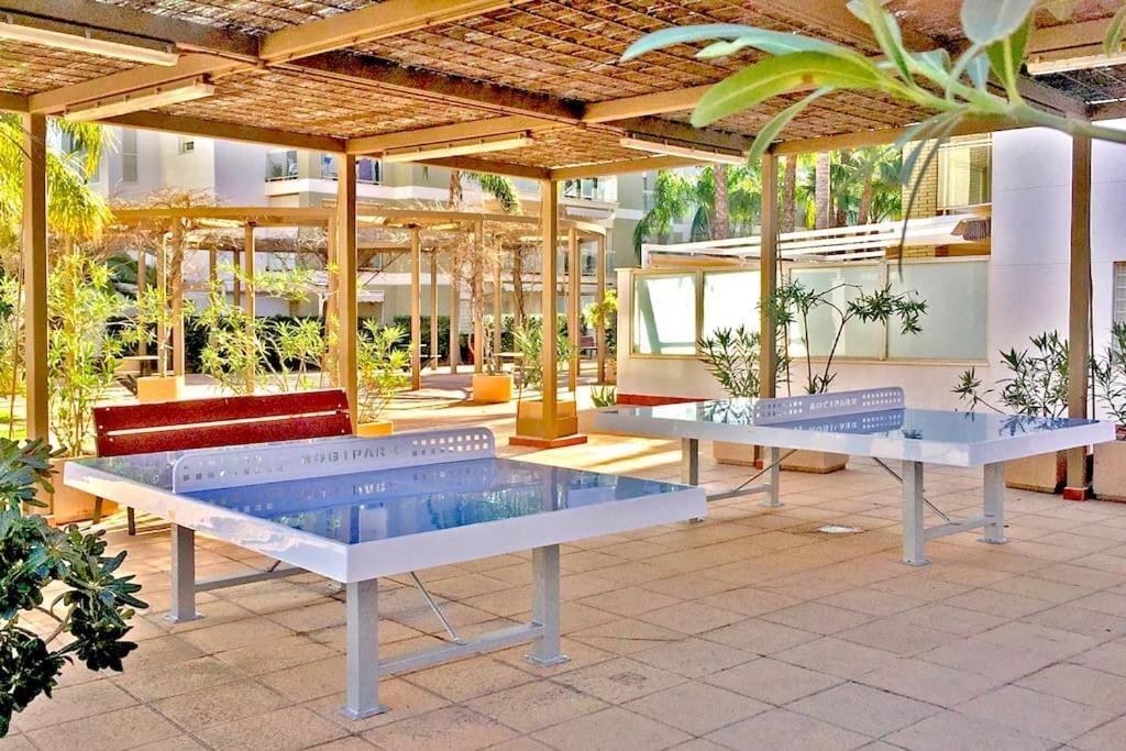 Piso Bajo 3 Habitaciones 2 Banos Y Gran Terraza Denia Bagian luar foto