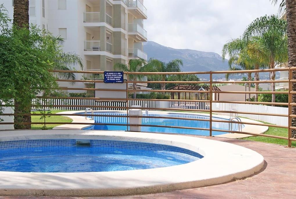 Piso Bajo 3 Habitaciones 2 Banos Y Gran Terraza Denia Bagian luar foto